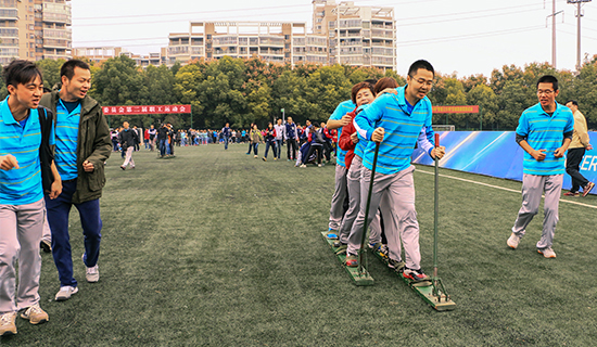 ��г����